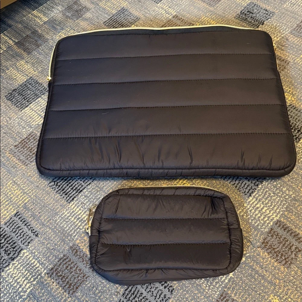 Black Tablet and Accessory Sleeve Set by mosiso. Never used L15”XH10.5”